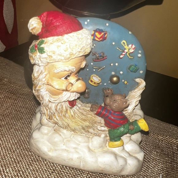 Christmas decor Santa man in the moon figurine - Picture 7 of 11